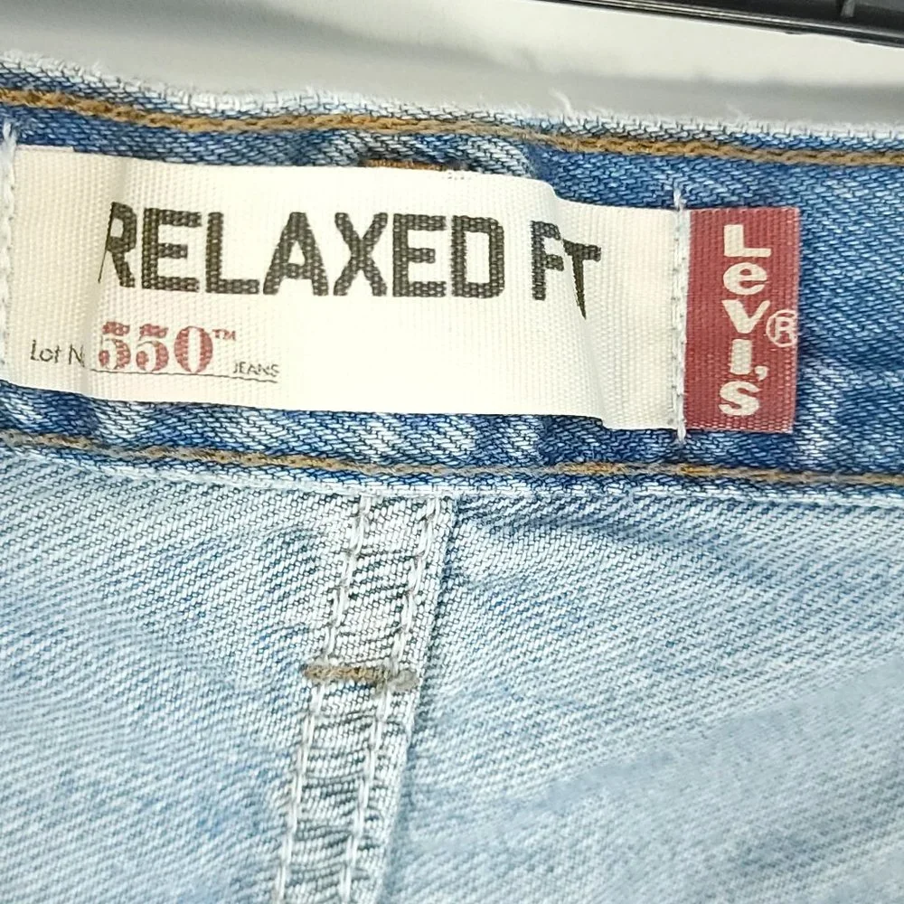 Levi's Jeans Men's 42x30 550 Relaxed Fit Blue Denim Faded Distressed - Picture 14 of 15